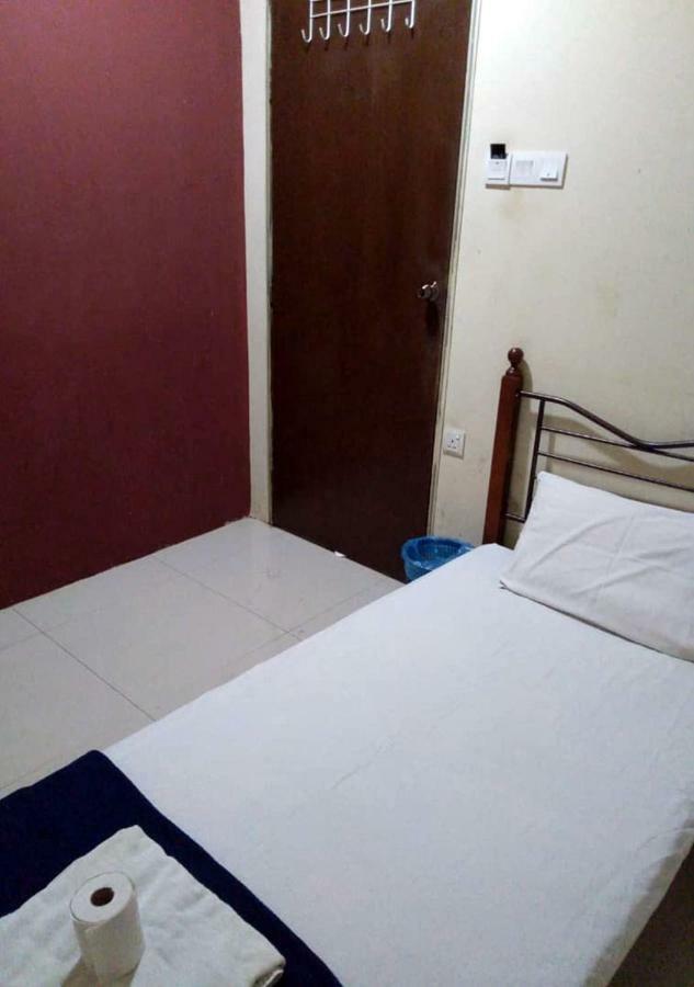 Abs Bintang Guest House Куала-Лумпур Экстерьер фото