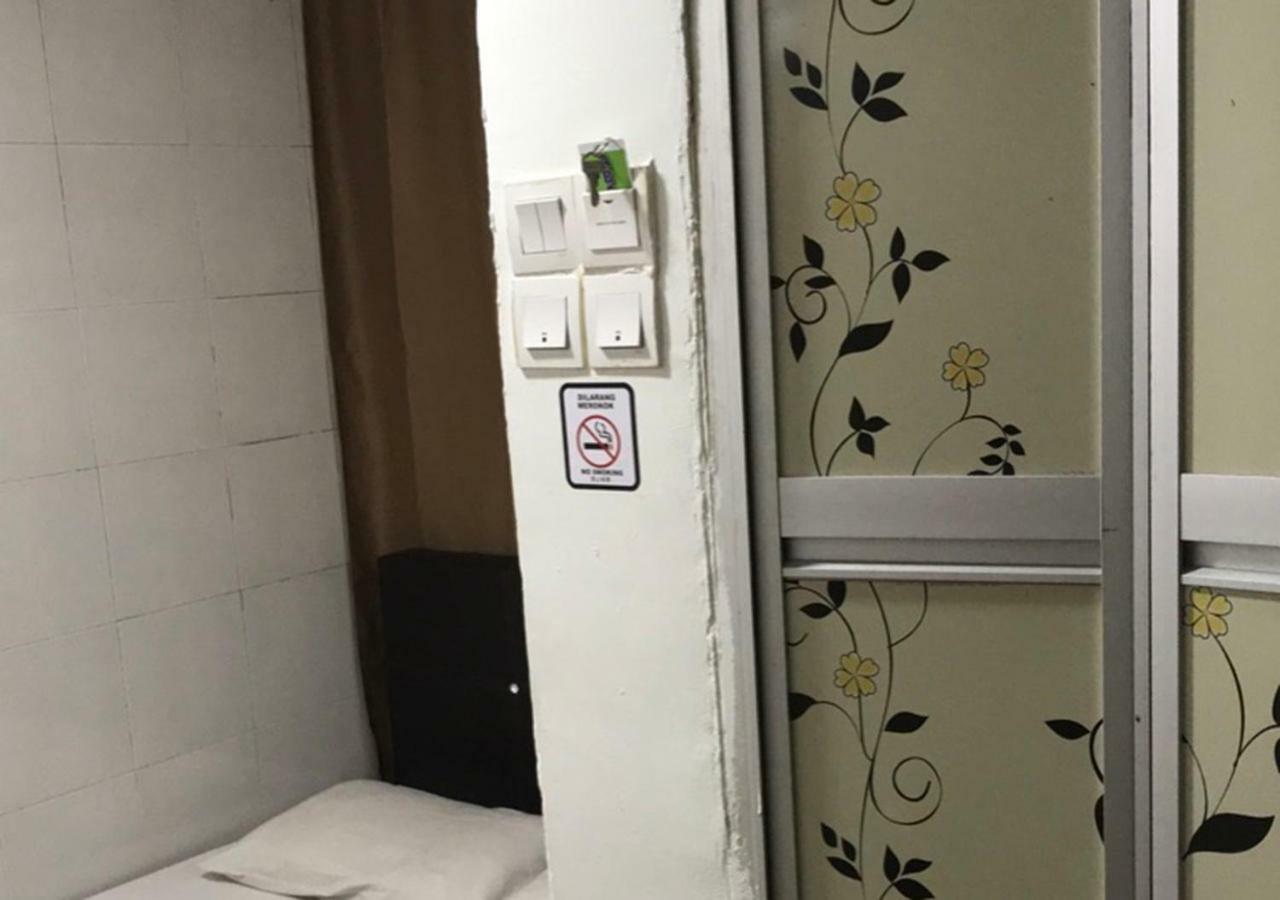 Abs Bintang Guest House Куала-Лумпур Экстерьер фото